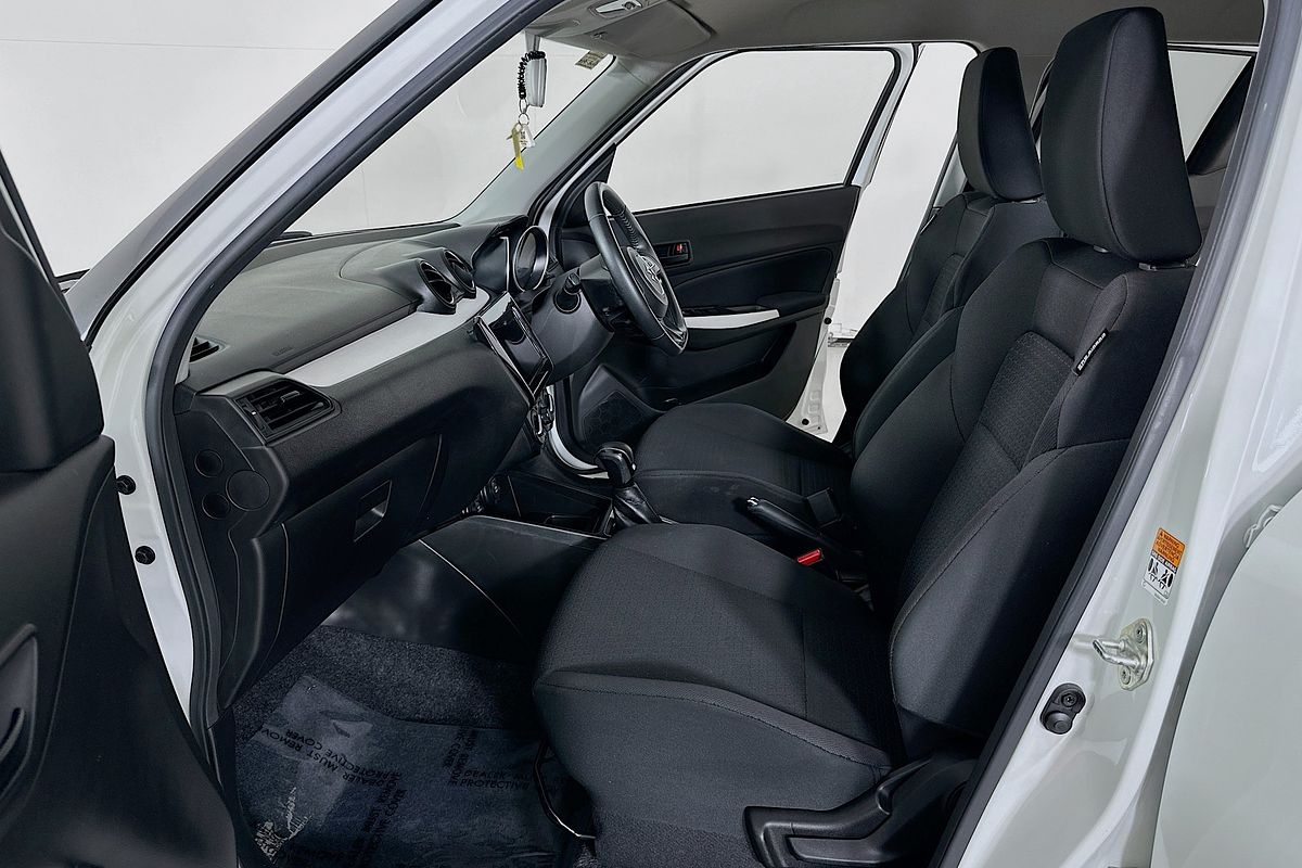 2020 Suzuki SWIFT GL NAVI AZ SERIES II