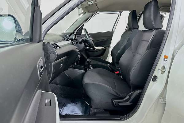 2023 Suzuki SWIFT GL NAVI AZ SERIES II