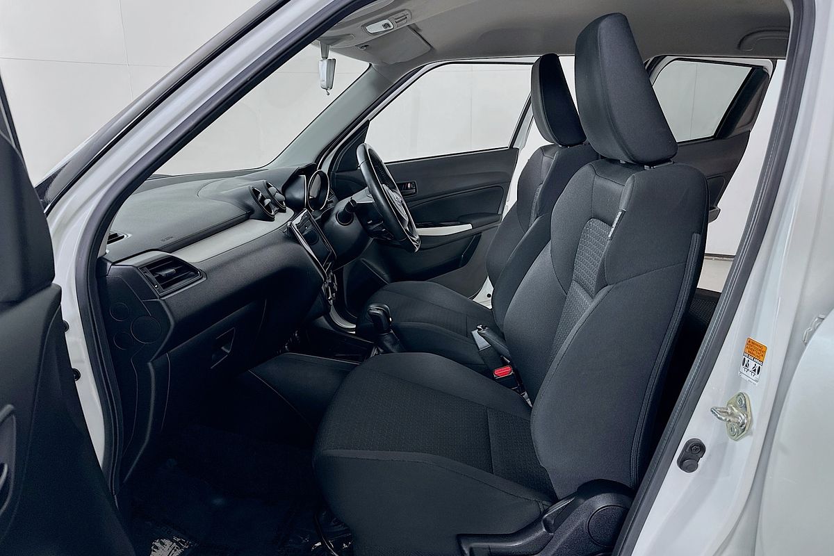 2023 Suzuki SWIFT GL NAVI AZ SERIES II