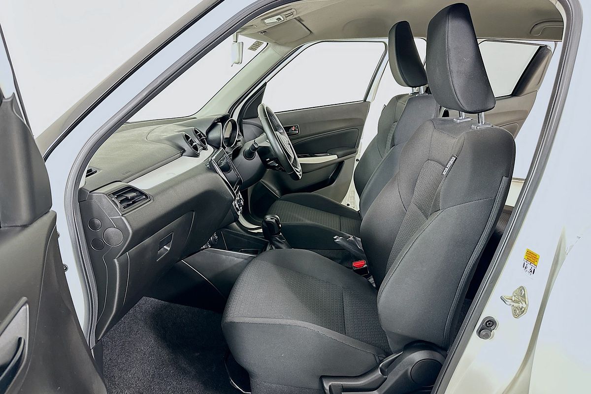 2023 Suzuki SWIFT GL NAVI AZ SERIES II