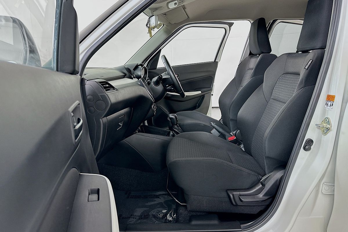 2023 Suzuki SWIFT GL NAVI AZ SERIES II