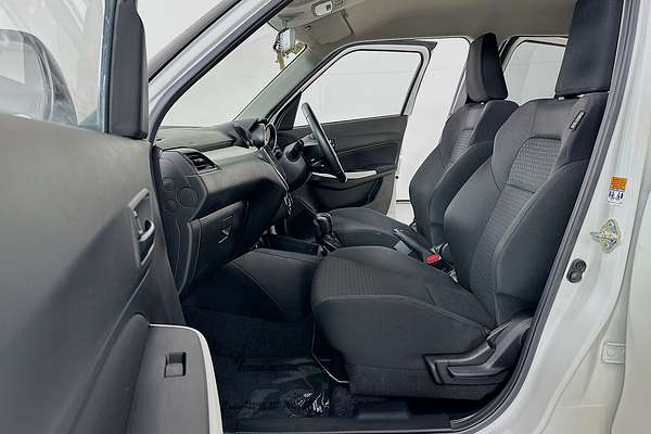 2023 Suzuki SWIFT GL NAVI AZ SERIES II
