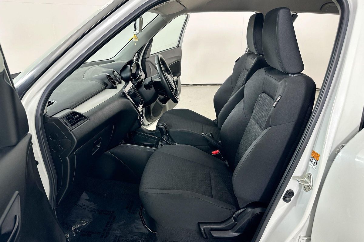 2023 Suzuki SWIFT GL NAVI AZ SERIES II
