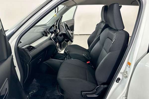2023 Suzuki SWIFT GL NAVI AZ SERIES II