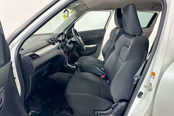 2023 Suzuki SWIFT GL NAVI AZ SERIES II
