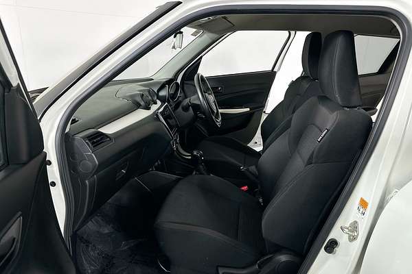2023 Suzuki SWIFT GL NAVI AZ SERIES II