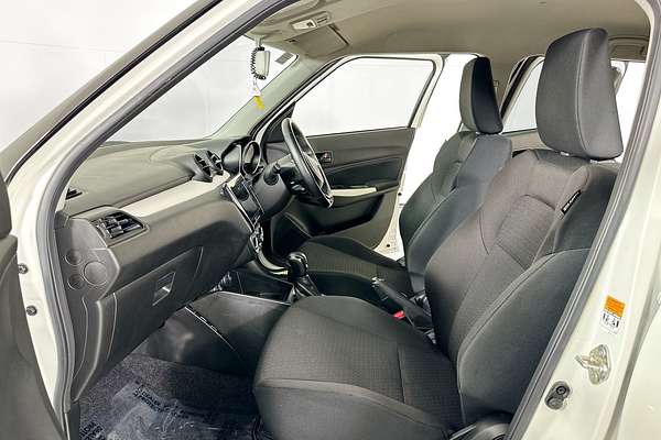 2023 Suzuki SWIFT GL NAVI AZ SERIES II
