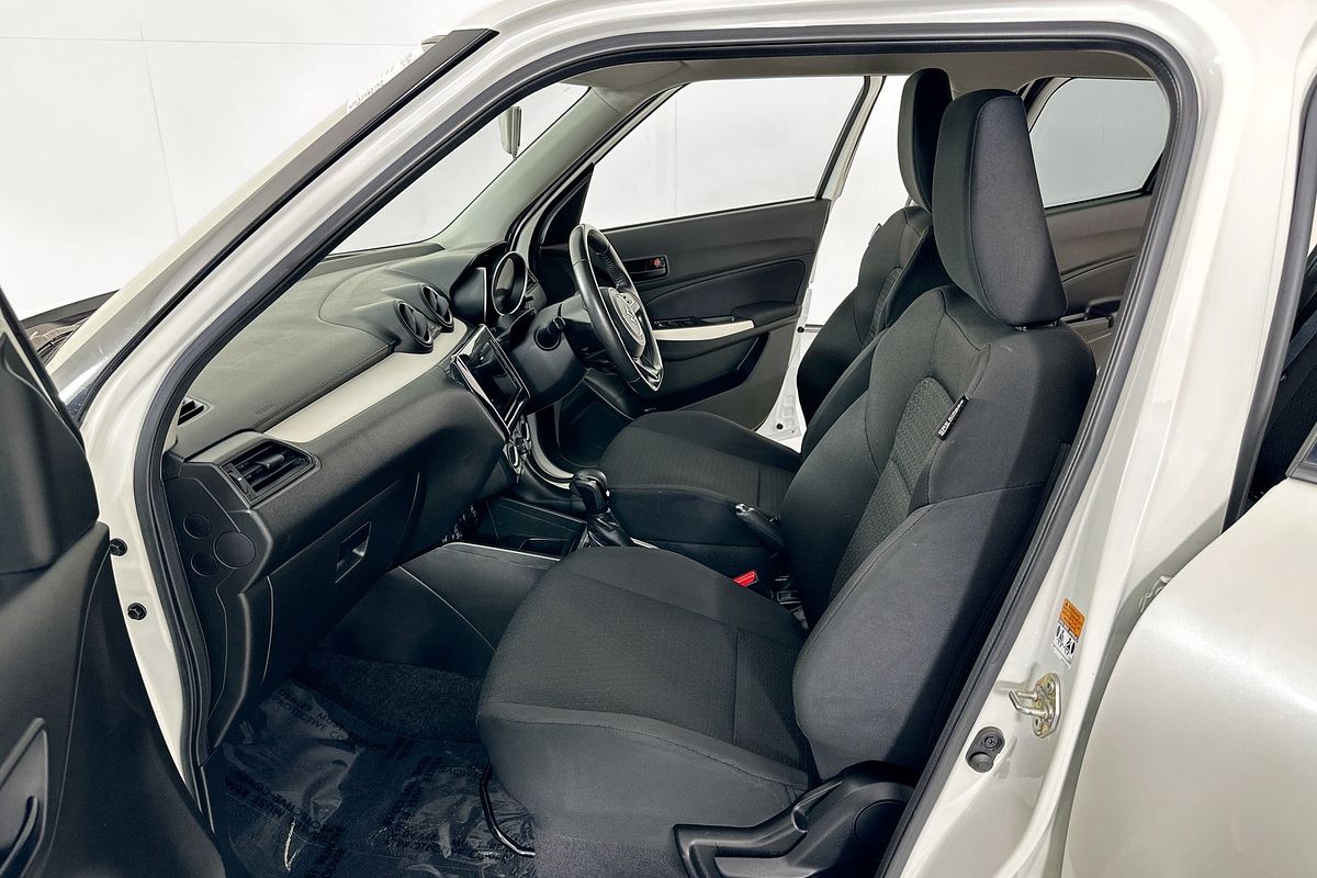 2023 Suzuki SWIFT GL NAVI AZ SERIES II