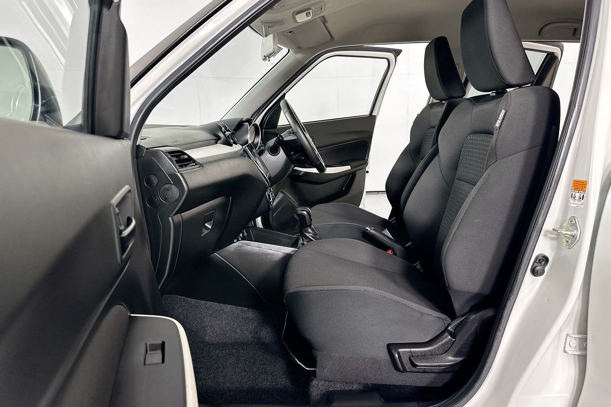 2023 Suzuki SWIFT GL NAVI AZ SERIES II