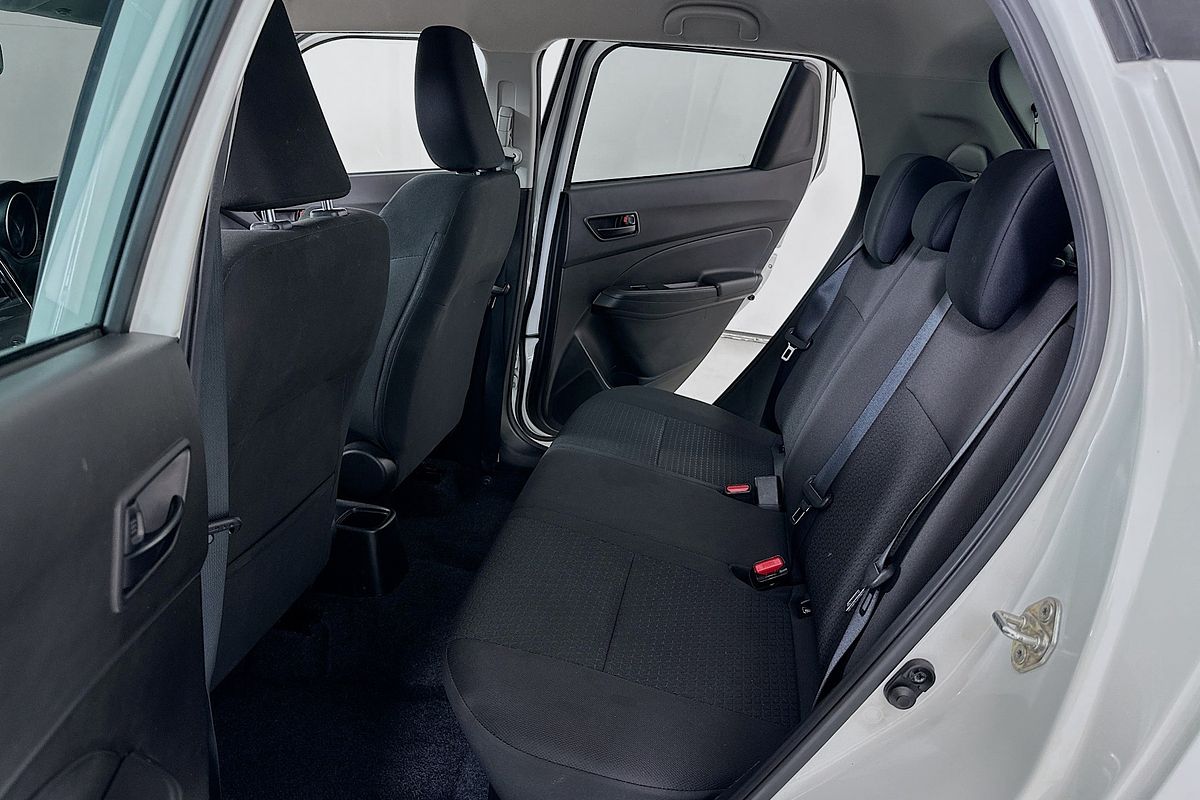 2023 Suzuki SWIFT GL NAVI AZ SERIES II