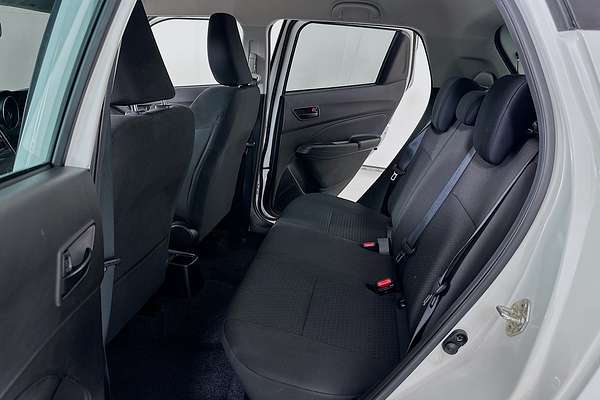 2023 Suzuki SWIFT GL NAVI AZ SERIES II
