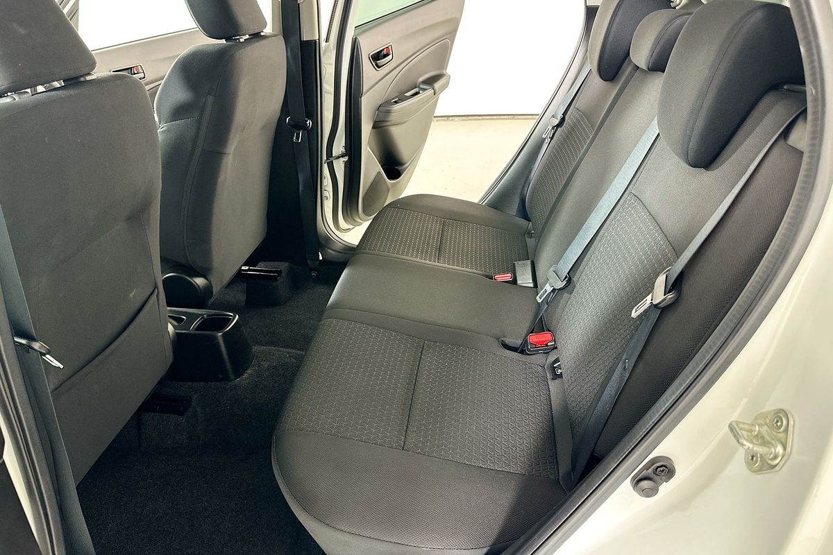 2023 Suzuki SWIFT GL NAVI AZ SERIES II