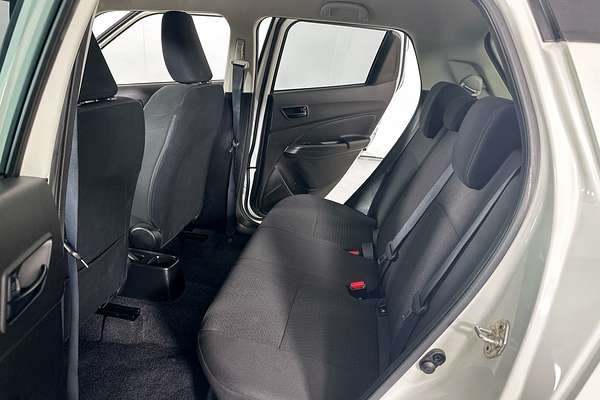 2023 Suzuki SWIFT GL NAVI AZ SERIES II