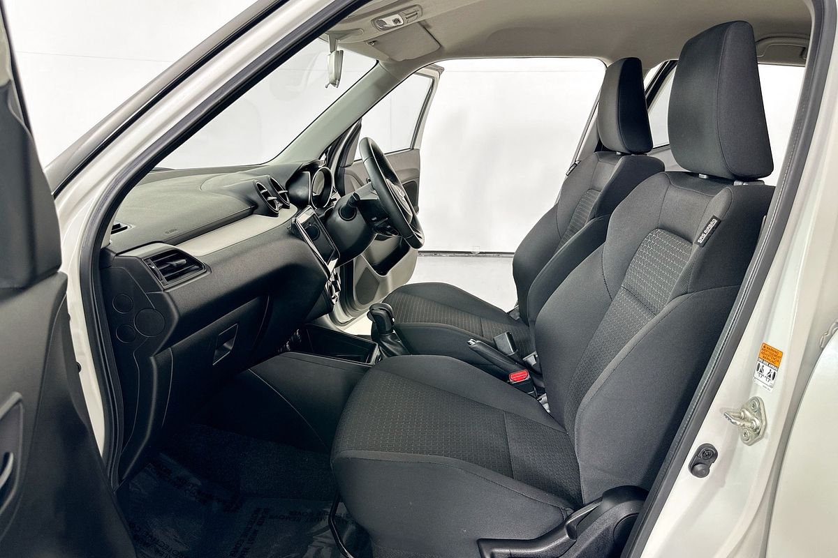 2023 Suzuki SWIFT GL NAVI AZ SERIES II