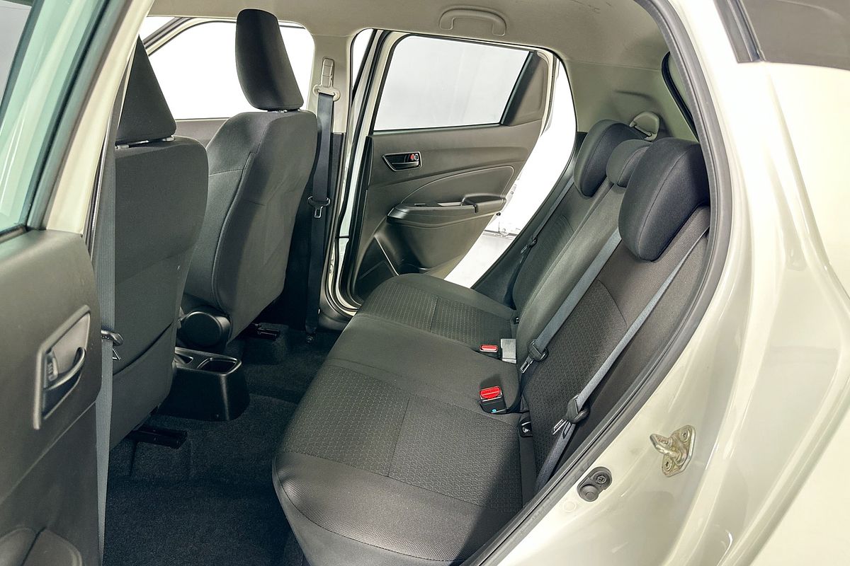 2023 Suzuki SWIFT GL NAVI AZ SERIES II