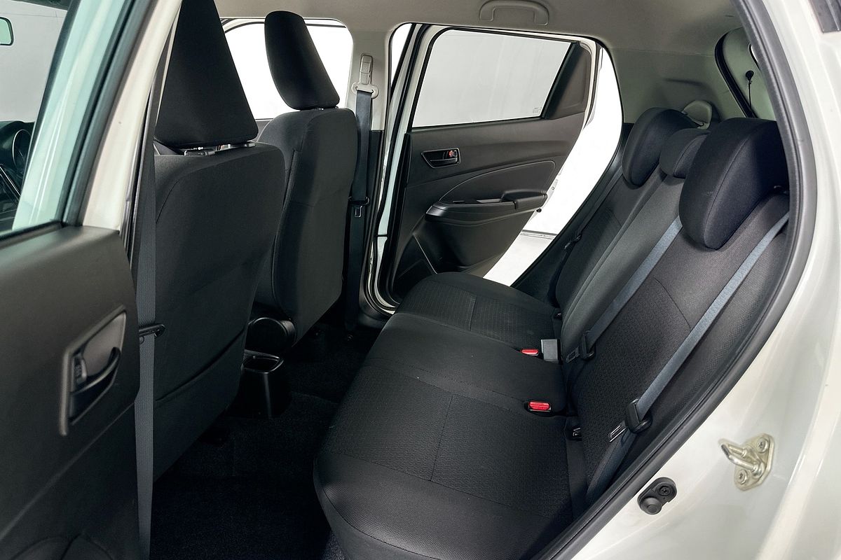 2023 Suzuki SWIFT GL NAVI AZ SERIES II