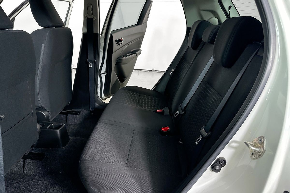 2023 Suzuki SWIFT GL NAVI AZ SERIES II