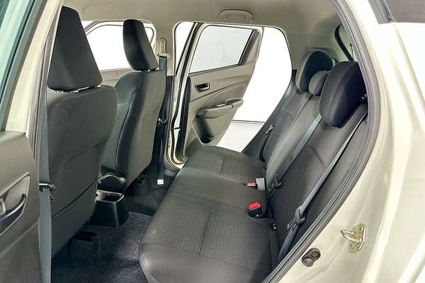 2023 Suzuki SWIFT GL NAVI AZ SERIES II