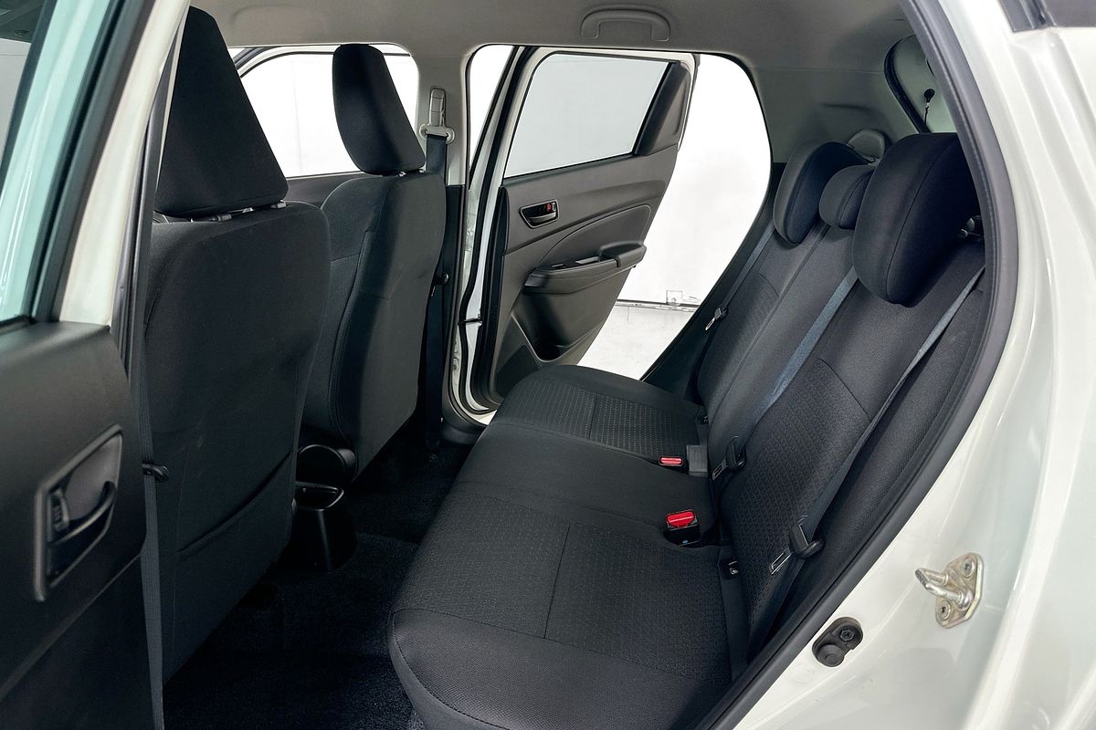 2023 Suzuki SWIFT GL NAVI AZ SERIES II