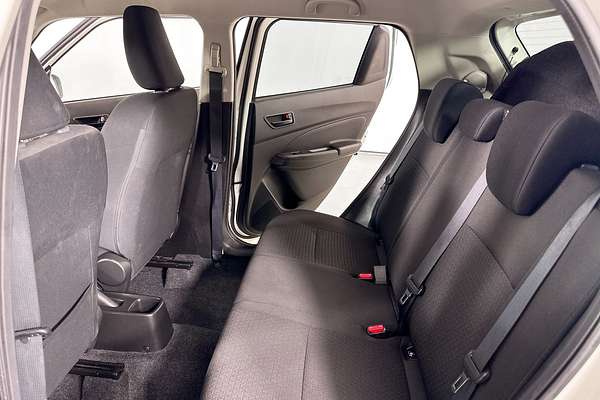 2023 Suzuki SWIFT GL NAVI AZ SERIES II