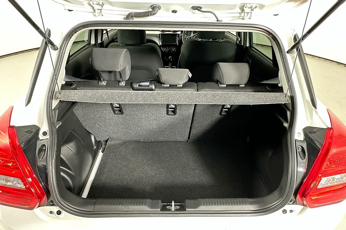 2020 Suzuki SWIFT GL NAVI AZ SERIES II