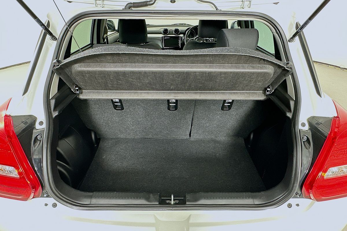 2023 Suzuki SWIFT GL NAVI AZ SERIES II