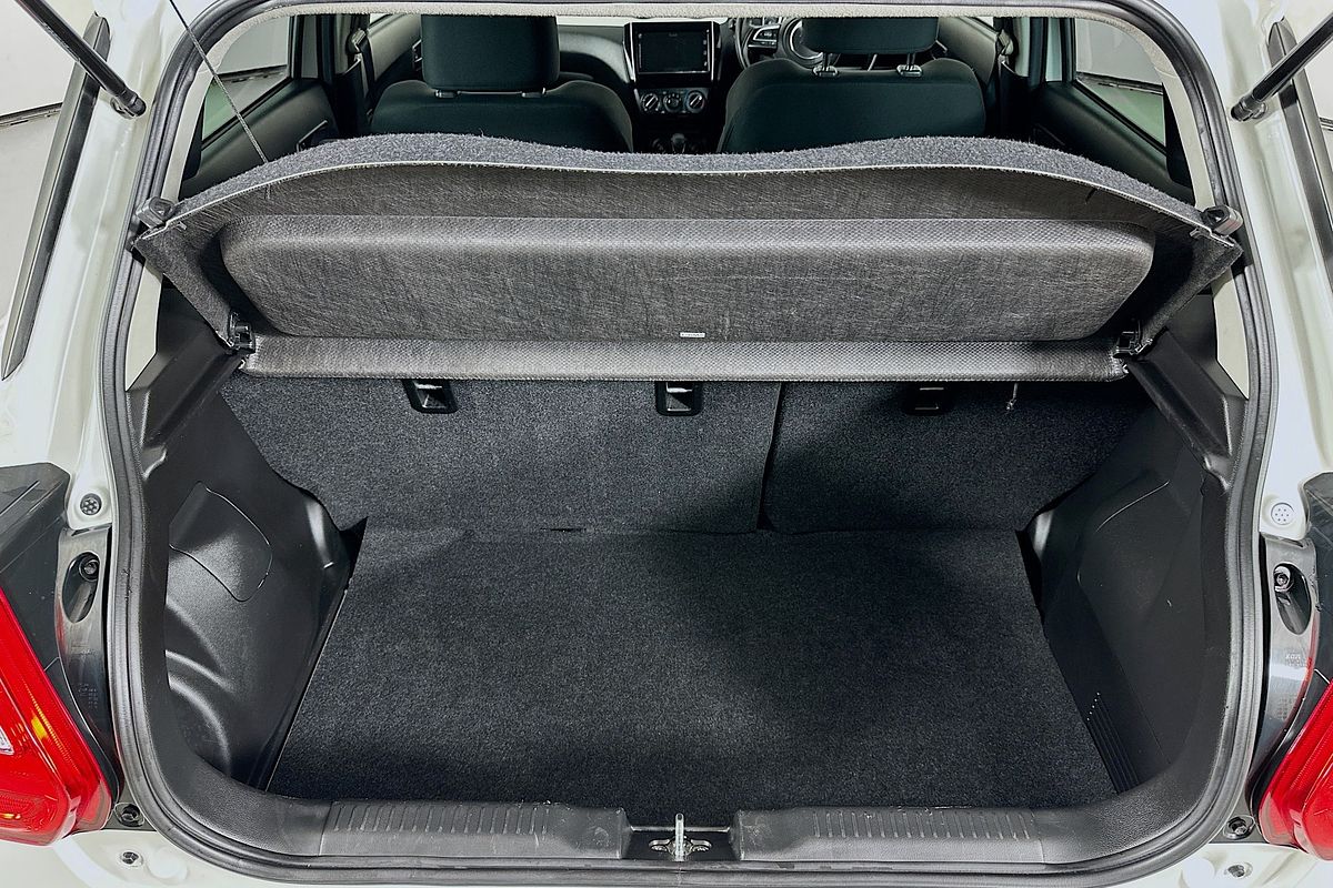 2023 Suzuki SWIFT GL NAVI AZ SERIES II