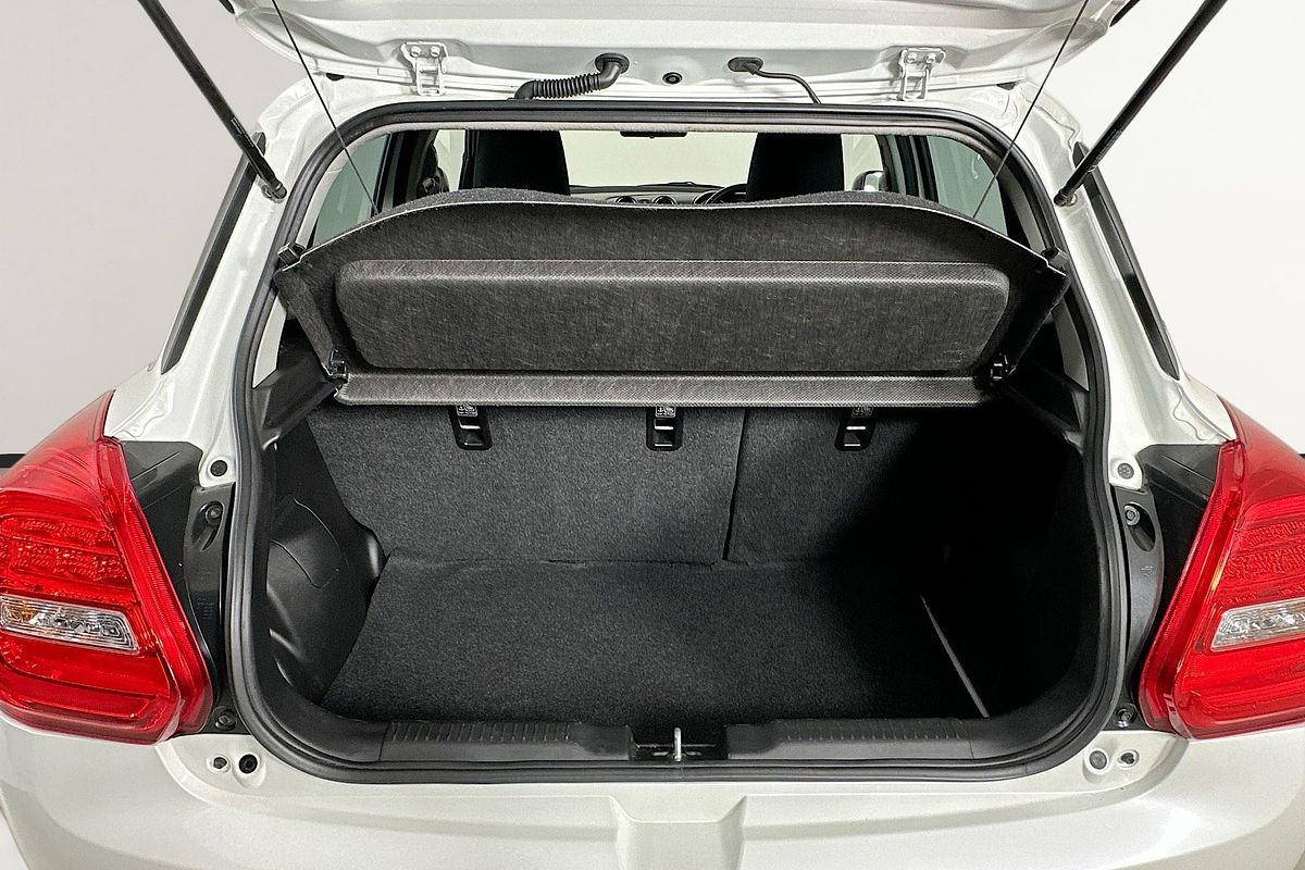 2023 Suzuki SWIFT GL NAVI AZ SERIES II