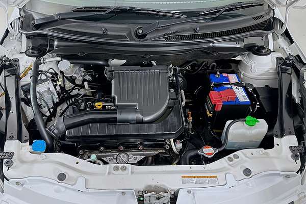 2012 Suzuki SWIFT GL FZ