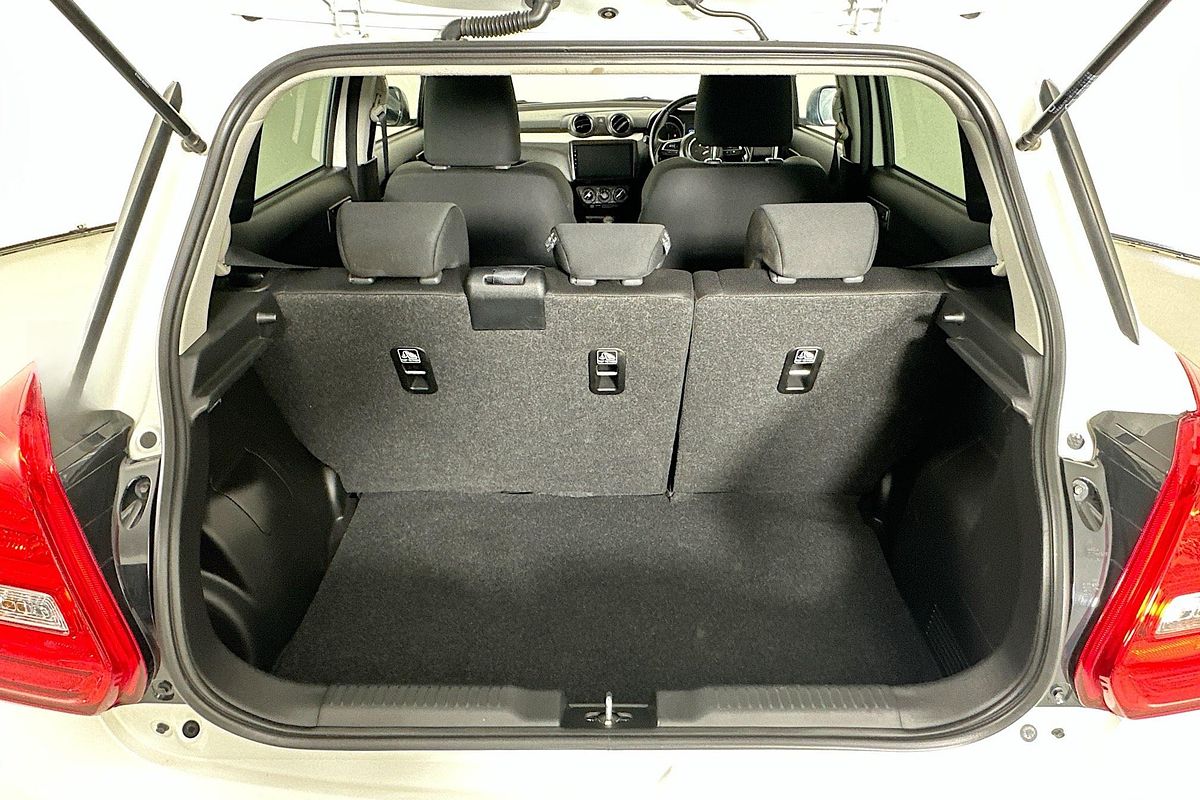 2022 Suzuki SWIFT GL NAVI PLUS AZ SERIES II