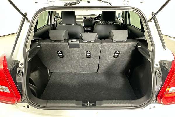 2022 Suzuki SWIFT GL NAVI PLUS AZ SERIES II