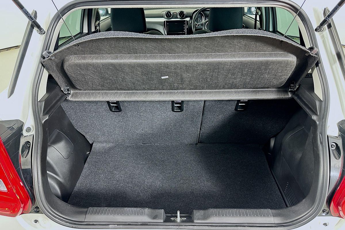 2023 Suzuki SWIFT GL NAVI AZ SERIES II