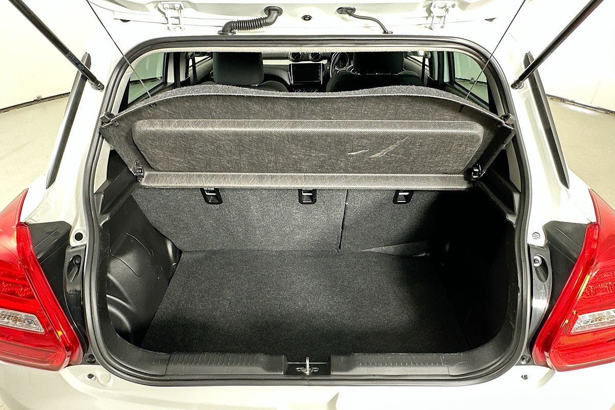 2023 Suzuki SWIFT GL NAVI AZ SERIES II