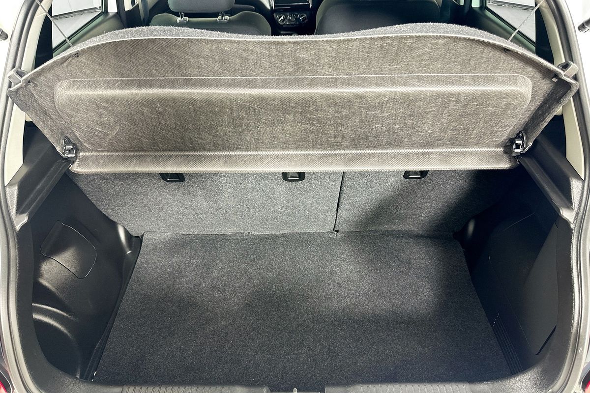 2023 Suzuki SWIFT GL NAVI AZ SERIES II