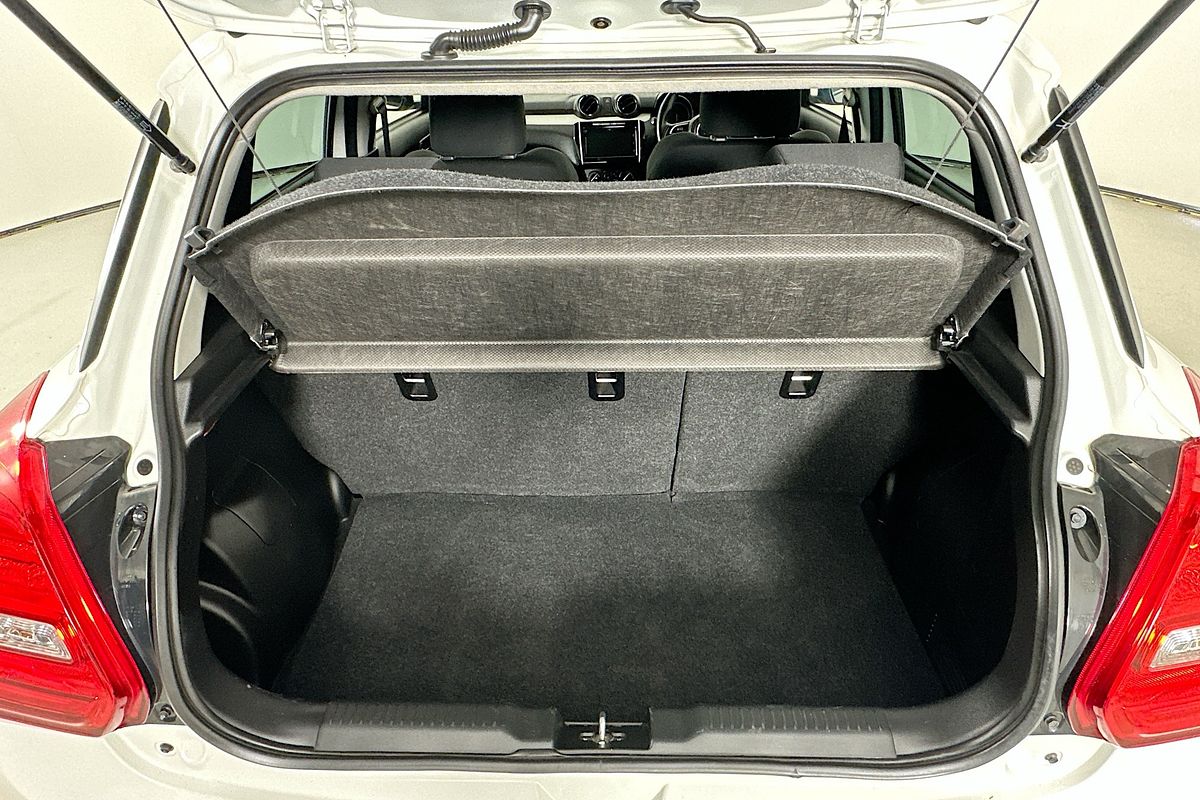 2023 Suzuki SWIFT GL NAVI AZ SERIES II