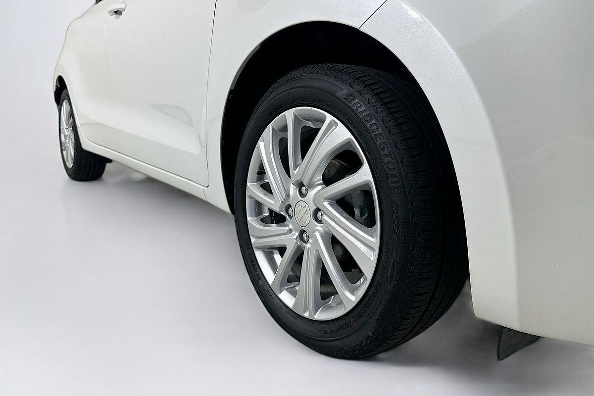 2023 Suzuki SWIFT GL NAVI AZ SERIES II