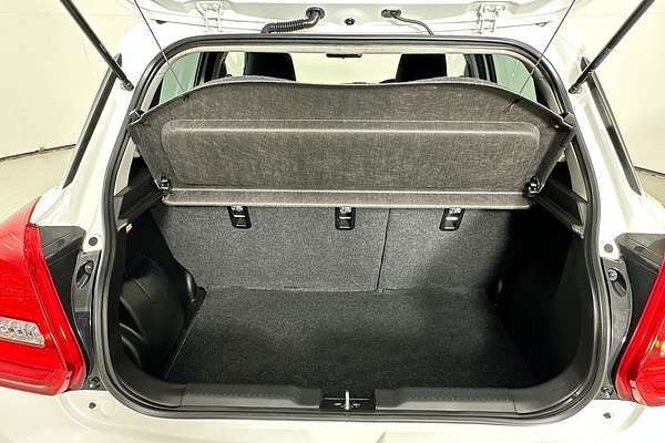 2023 Suzuki SWIFT GL NAVI AZ SERIES II