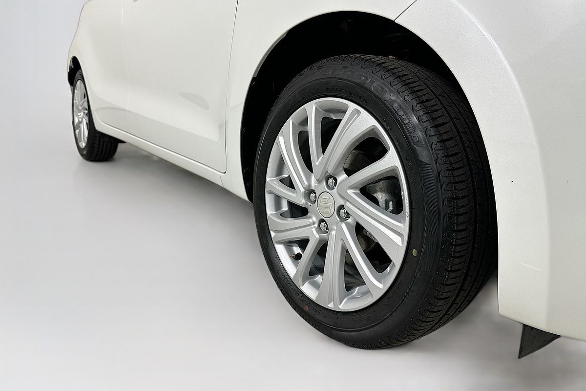 2023 Suzuki SWIFT GL NAVI AZ SERIES II