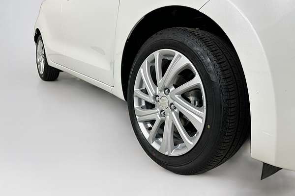 2023 Suzuki SWIFT GL NAVI AZ SERIES II