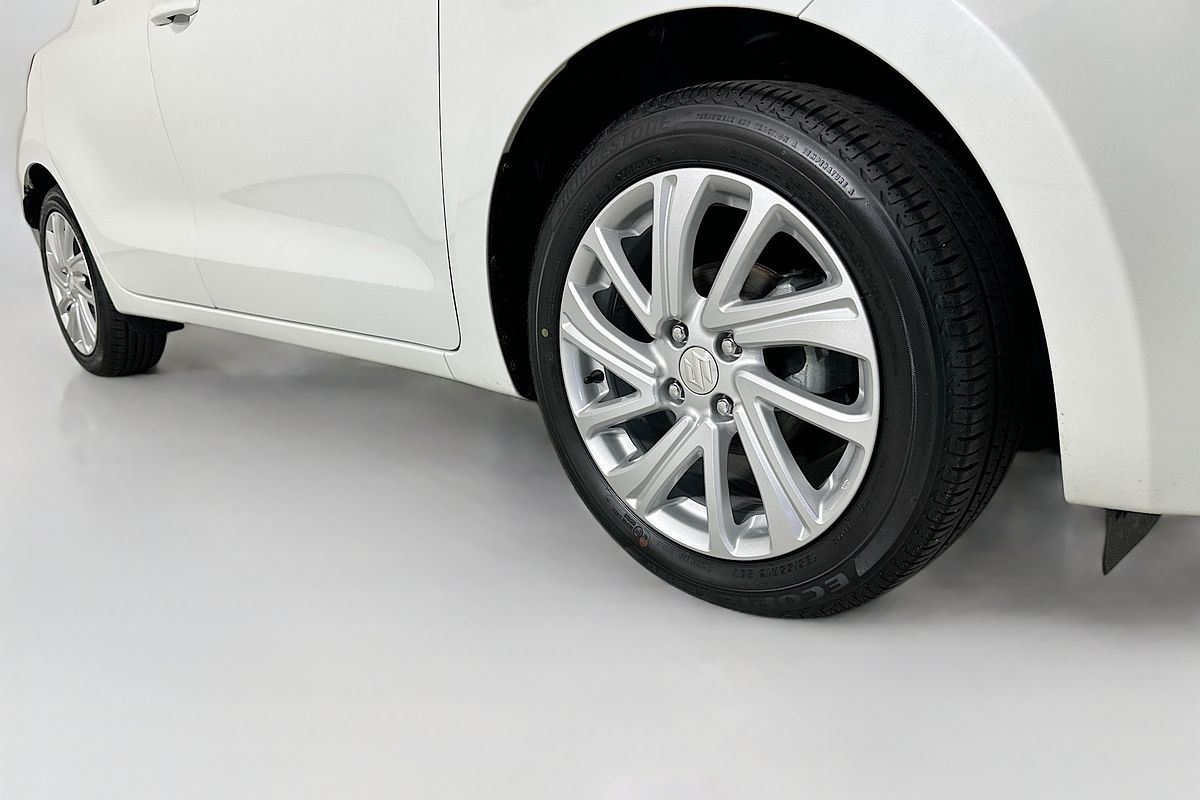 2023 Suzuki SWIFT GL NAVI AZ SERIES II