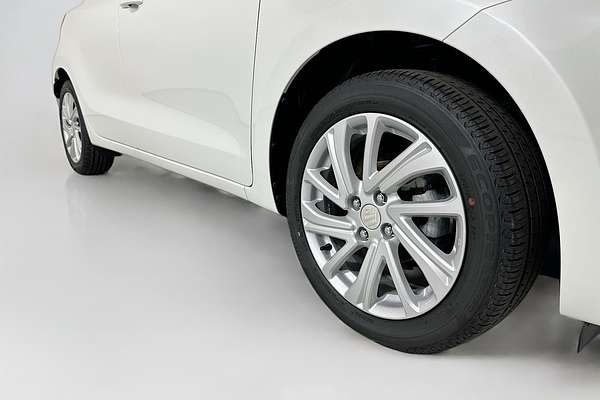 2023 Suzuki SWIFT GL NAVI AZ SERIES II