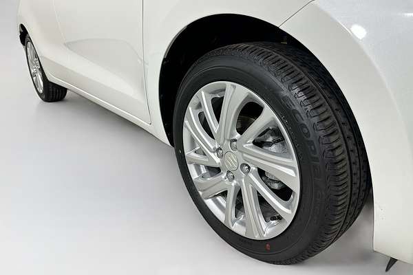 2023 Suzuki SWIFT GL NAVI AZ SERIES II