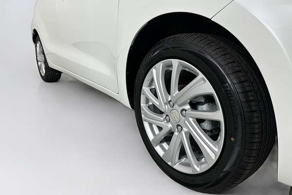 2023 Suzuki SWIFT GL NAVI AZ SERIES II