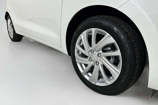 2023 Suzuki SWIFT GL NAVI AZ SERIES II