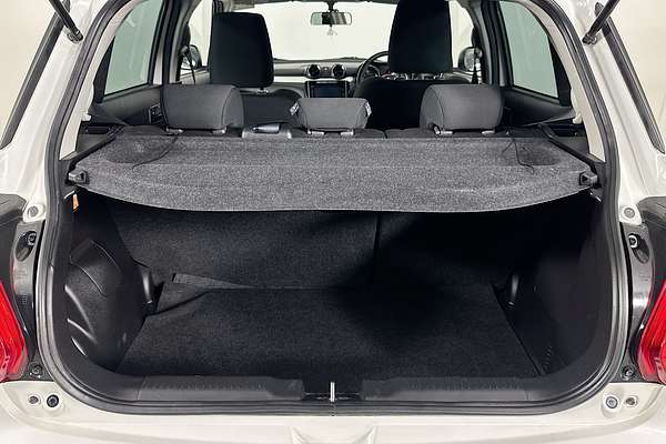 2023 Suzuki SWIFT GL NAVI AZ SERIES II