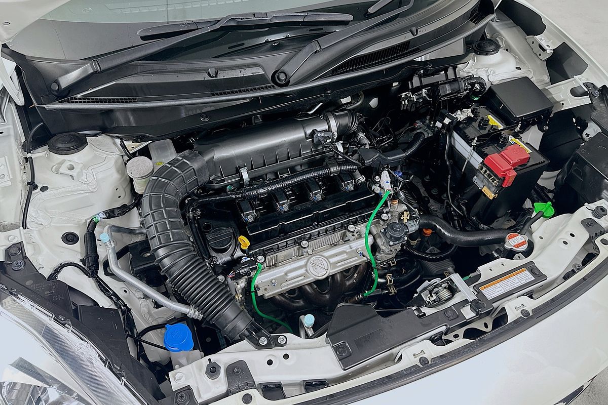 2023 Suzuki SWIFT GL NAVI AZ SERIES II
