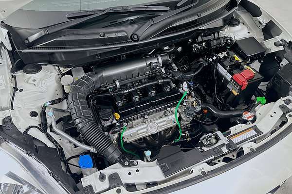 2023 Suzuki SWIFT GL NAVI AZ SERIES II