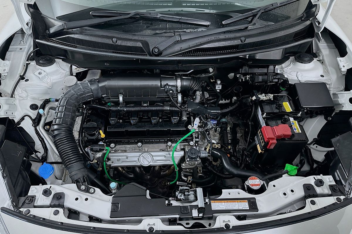2023 Suzuki SWIFT GL NAVI AZ SERIES II