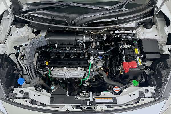 2022 Suzuki SWIFT GL NAVI AZ SERIES II