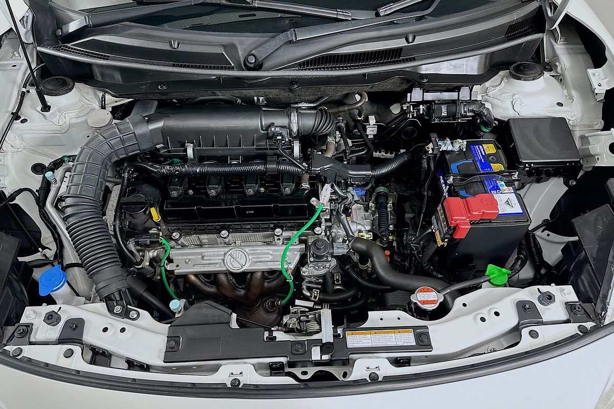 2020 Suzuki SWIFT GL NAVI AZ SERIES II
